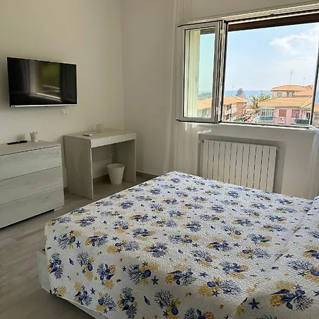 Private Vista Faraglioni - Aci Trezza